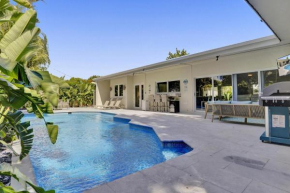 Ruxtreat! Just a few blocks to the beach with golf cart! home